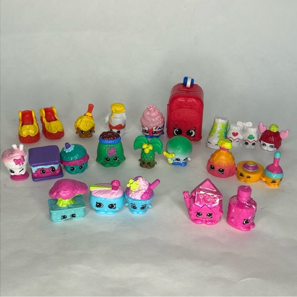 23 Shopkins World Vacation, Gleamtastic England Canada Japan Italy Mexico Brazil - Picture 1 of 9